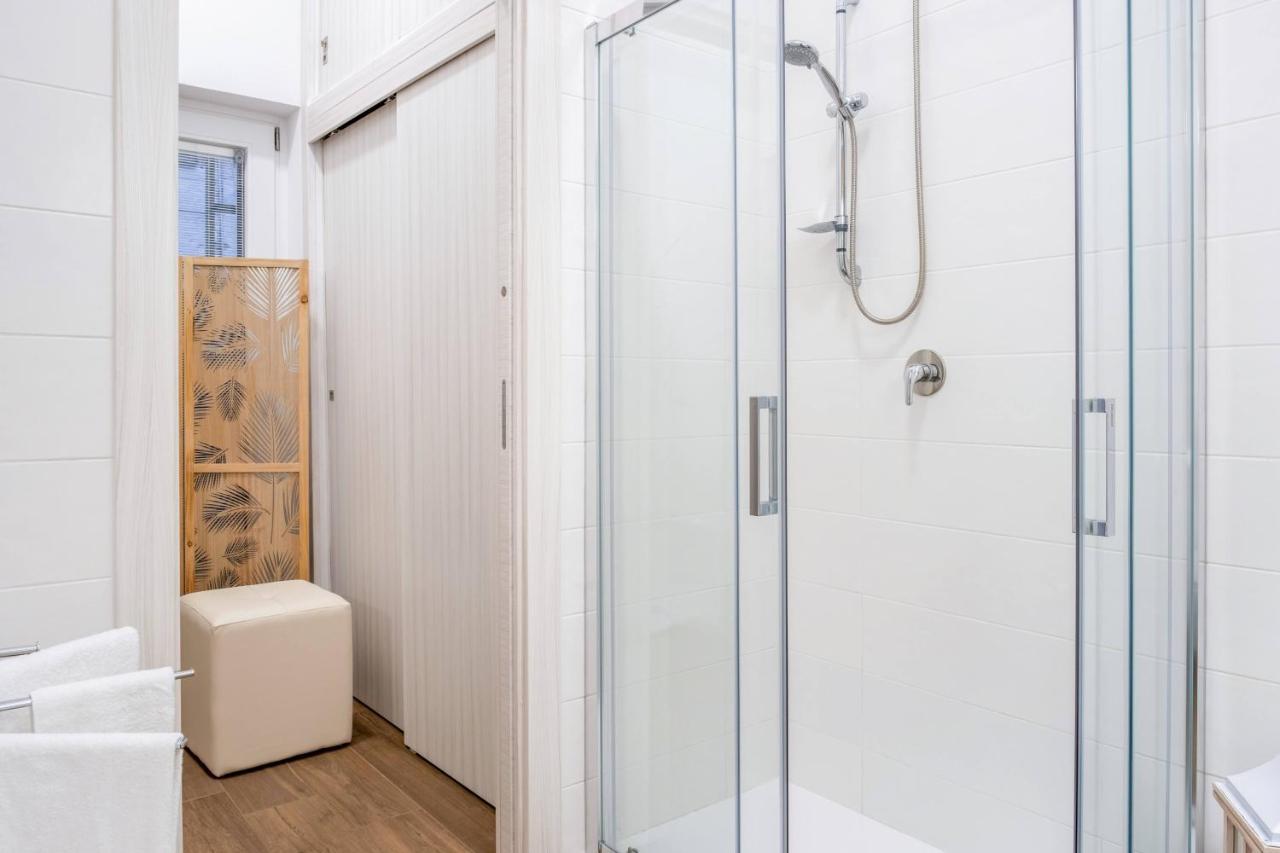 Donna Teresa Central & Cozy Apartment Taranto Eksteriør bilde
